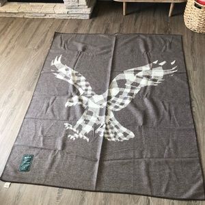 AEO woolrich blanket
